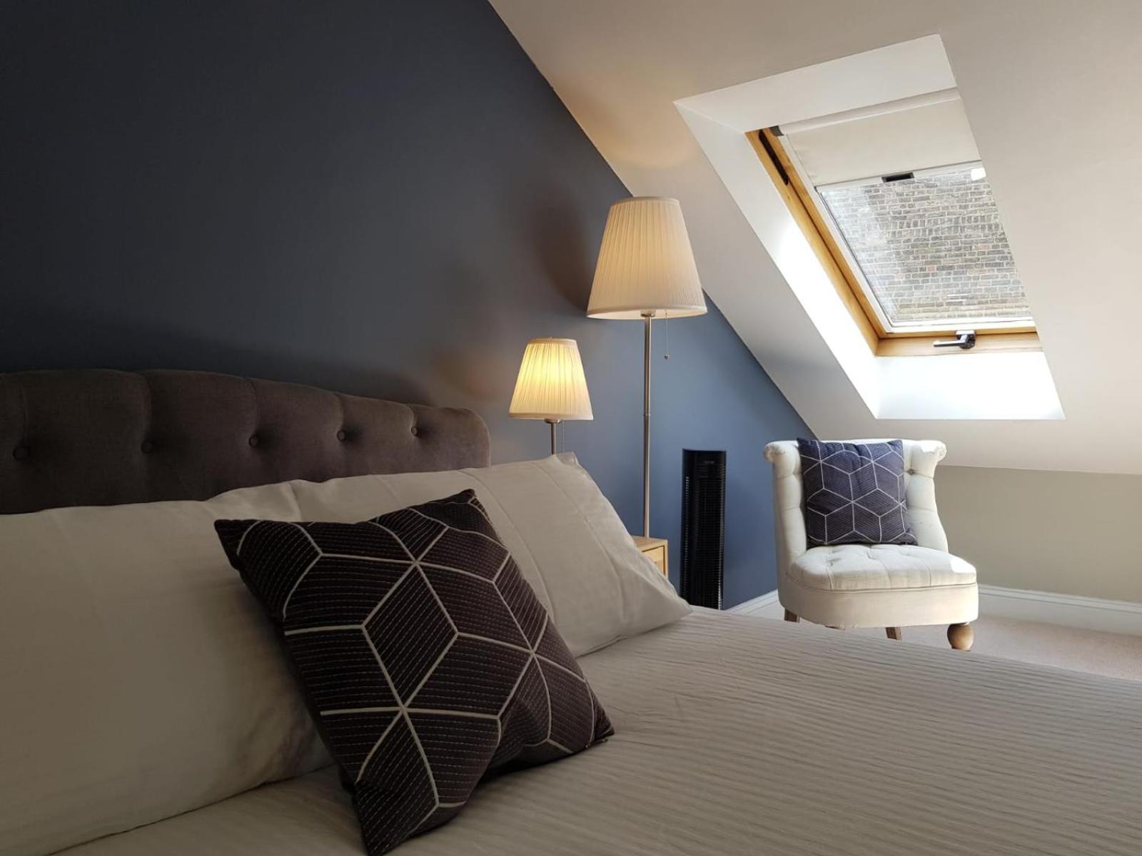 5 Bed House - Fancy - Sleep Up To 12 - Casa vacanze