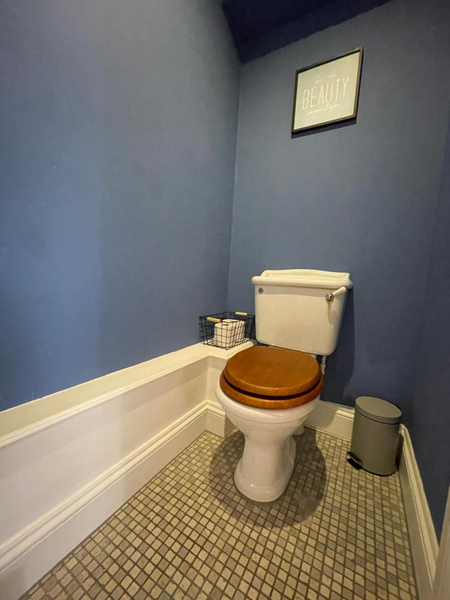 5 Bed House - Fancy - Sleep Up To 12 - Casa vacanze Londra
